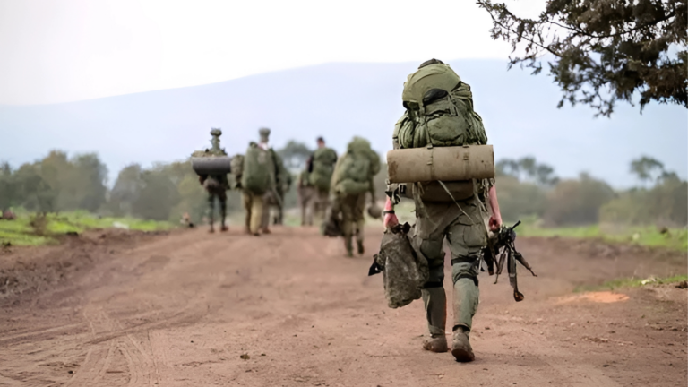 Balancing Two Worlds: Shimon Eliav’s Journey as an Analyst and Reservist