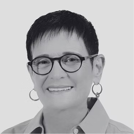 Dr Hilla Hadas